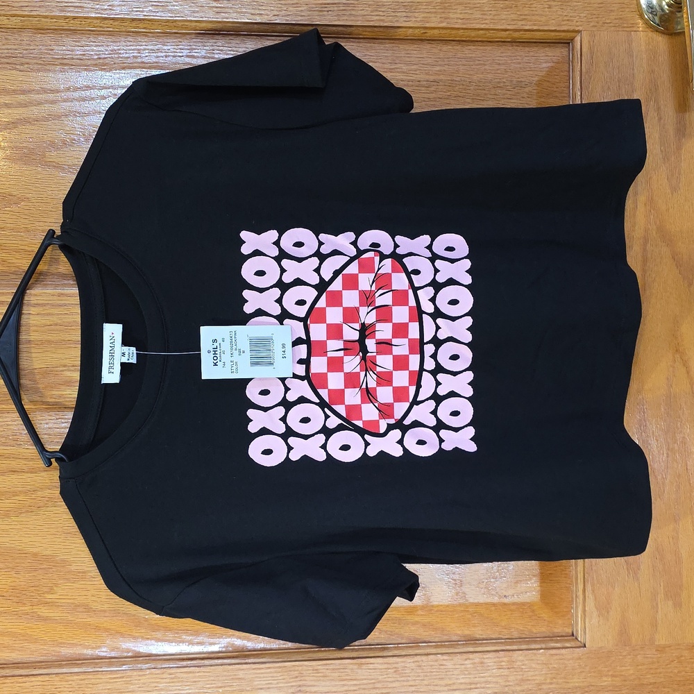 NWT Freshman Black Tee with Pink and Red Graphic